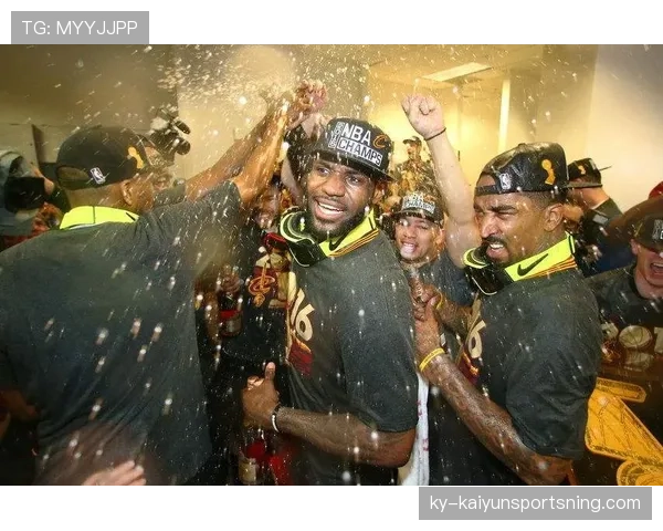 皇马比赛方式的变化：从统治到依赖阶段性调整对球队表现带来影响