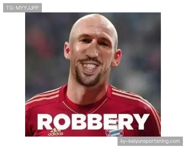 拜仁进攻体系困境：边路压力与中路拥堵问题，对赛季表现构成影响