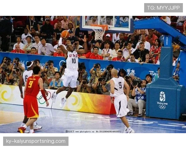 干扰球国际规则差异对比：FIBA与NBA判罚标准有何不同
